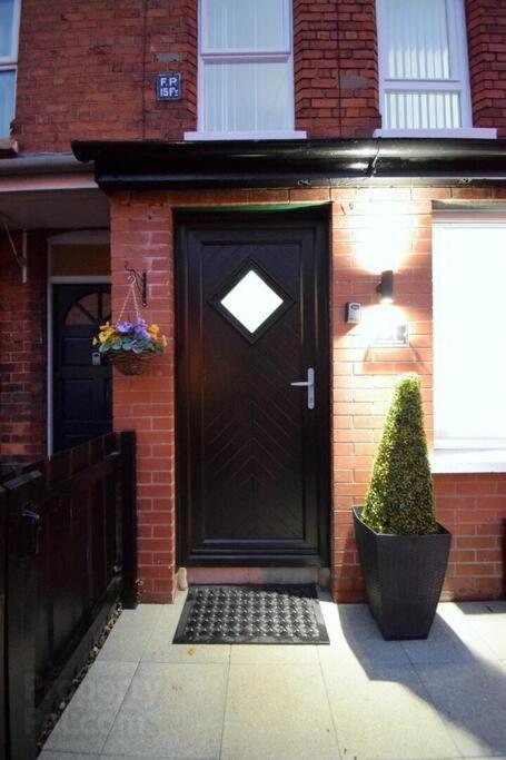 Belfast Luxury Lets - Windsor Townhouse Villa Buitenkant foto