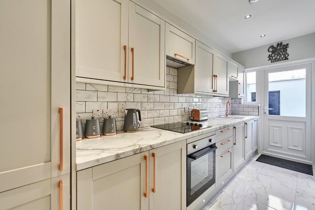 Belfast Luxury Lets - Windsor Townhouse Villa Buitenkant foto